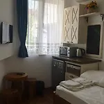 招待所 瓦尔纳精品客房旅馆