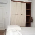 瓦尔纳精品客房旅馆