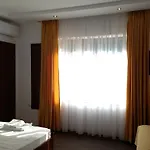 招待所 瓦尔纳精品客房旅馆 瓦爾納