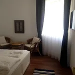 Guest Boutique Pensión Varna