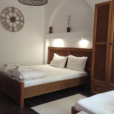 בית הארחה Guest Boutique וארנה