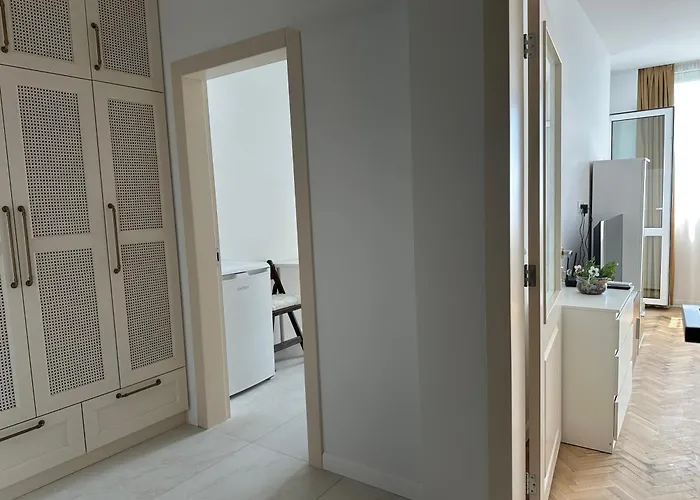 瓦尔纳精品客房旅馆 2*