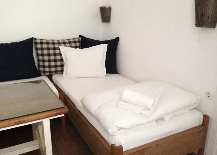 瓦尔纳精品客房旅馆 招待所